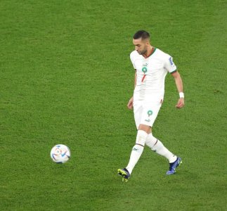 الأسود متقدمون على كندا