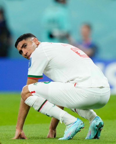 حكيمي ألح على وليد للمشاركة ضد كندا