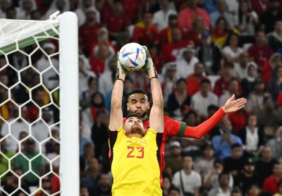 يوسف النصيري:  مهاجم  بدور  دفاعي