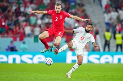 بوفال يعتذر لكل الأفارقة