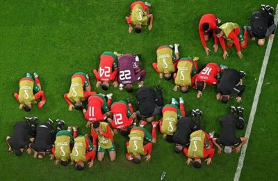 رجال أنتم يا منتخب الساجدين