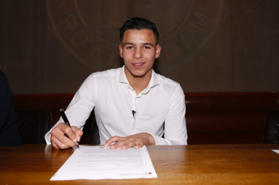 إلياس الموساوي يصعد للفريق الأول لفاينورد