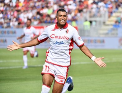 اشديرة لن ينتقل لنابولي سوى في الصيف