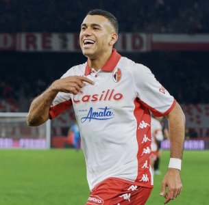 مدرب باري يجدد الثقة في اشديرة