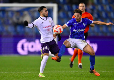 جينك يطرق باب انور ايت الحاج