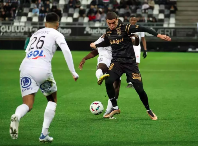 ثاني هدف لامين الوزاني