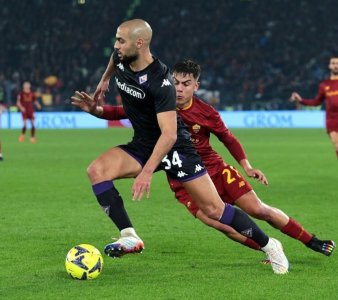 الصحافة الإيطالية: أمرابط يركز حاليا على رفع راتبه مع فيرونتينا