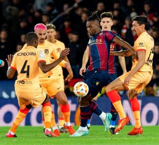 بولديني ودع الكأس بفرص قليلة