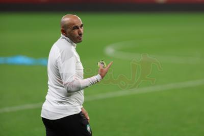 الركراكي: الوداد مطالب بتجاوز الهلال