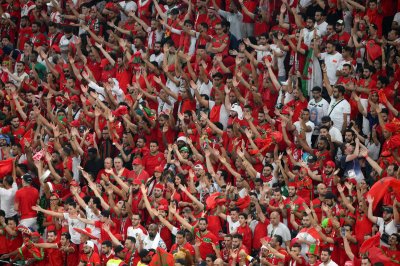 جمهور الفريق الوطني الأفضل رغم أنفهم