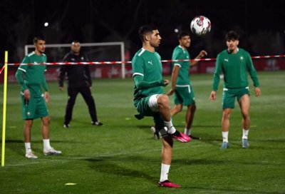 حكيمي يقترب من المشاركة أساسيا في مباراة البرازيل