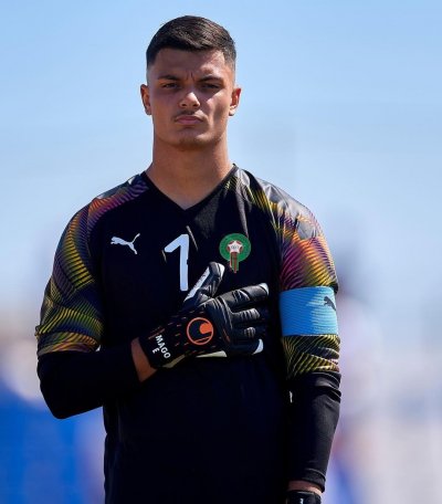 هل سيتفوق إلياس ماݣو على منافسيه لحماية مرمى الأولمبيين؟