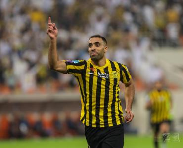 حمد الله يمدد عقده مع الإتحاد لموسمين إضافيين