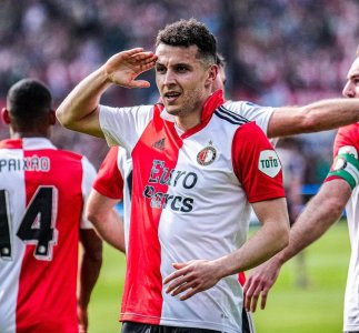 الإدريسي ضغط على الرݣراݣي قبل لقاء الرأس الأخضر وجنوب إفريقيا