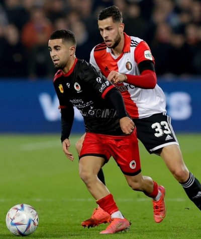 مروان أزرقان في طريقه لتعزيز صفوف الأولمبيين