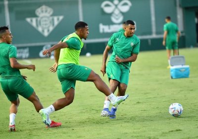 موفي جنى ثمار صبره واجتهاده