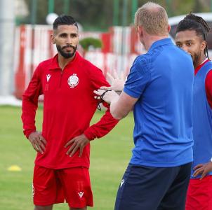 أوناجم ل  المنتخب : طوينا صفحة البطولة التركيز حاليا على نهائي العصبة