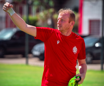 فاندنبروك: الفوز مرتين على الأهلي في النهائي سيكون شيئا رائعا