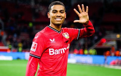 أمين عدلي يخرج عن صمته: لم أحسم بعد في قراري