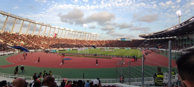 جمهور الجيش يدعم اللاعبين قبل المباراة الحاسمة