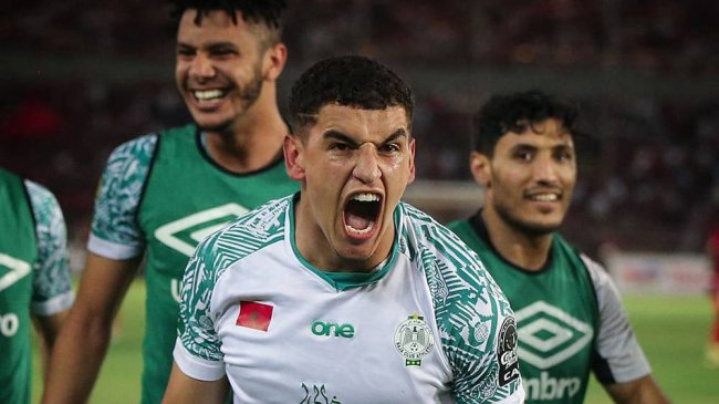 سفيان بن جديدة يستعد للانضمام إلى سطندار دو لييج البلجيكي