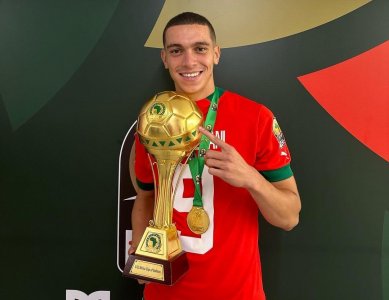 الجامعة لن تسقط في فخ قصة بناصر مع أمين الوزاني