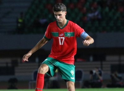 أسامة العزوزي أثبت أن مكانه موجود بعرين أسود الأطلس