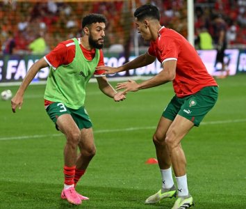 مزراوي يعوض أمرابط في الوسط مزراوي يعوض أمرابط في الوسط