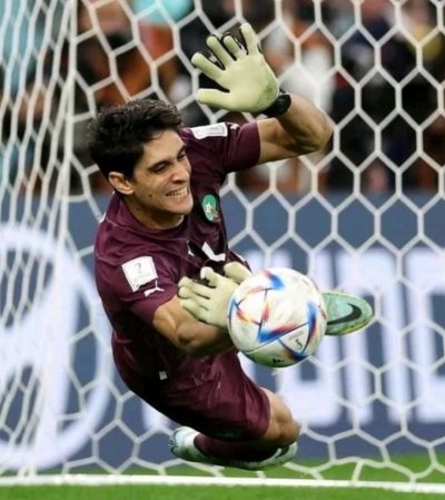 ياسين بونو : دون اختبار