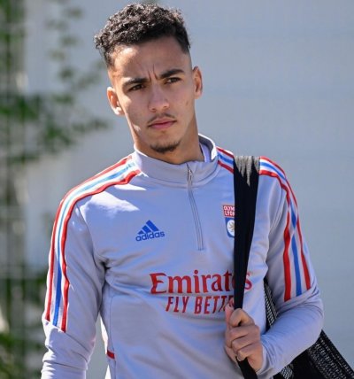 أشرف لعزيري في مجموعة أولمبيك ليون لمواجهة لوهافر