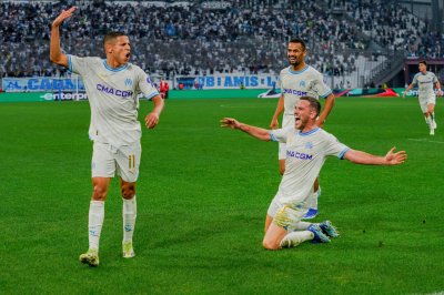 أمين حارث يجني ثمار حرث الصبر والغرينطا