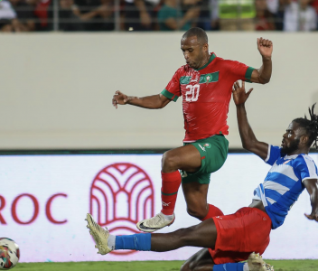 الكعبي يسجل هدفه العاشر بطريقة بانينكا