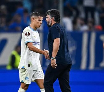 غاتوزو يشبه أمين حارث بالبرازيلي كاكا