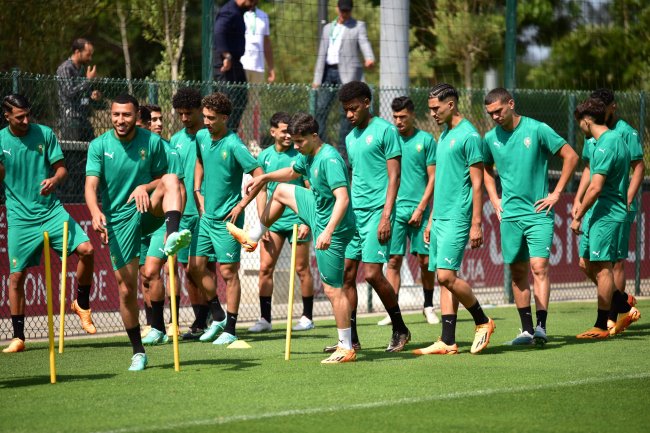 مفاجآت جديدة في لائحة الشرعي لمواجهة الدنمارك وأمريكا