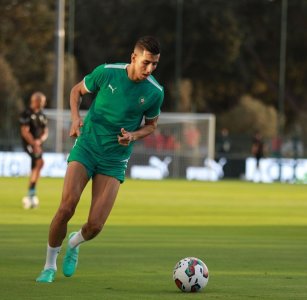 جواد يميق إطمأن على صحة أكرد قبل سفره للمغرب