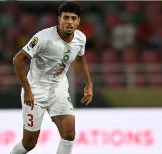 هل يكسب شادي رياض سباق الأمتار الأخيرة أمام عبقار؟