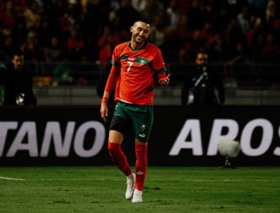 زياش المتحور يقرء منتقديه السلام