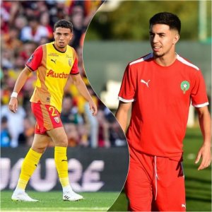 الركراكي كافأ العيناوي وأخوماش بأفضل طريقة