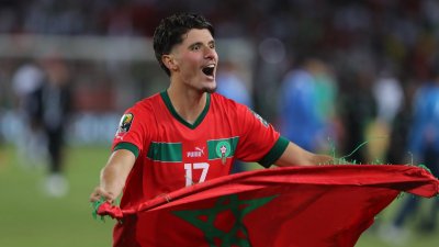 أسامة العزوزي .. وسط ميدان بولونيا الذي فرض نفسه على وليد