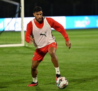 مصادر جامعية: عطية الله يغيب عن الديربي شأنه شأن كل اللاعبين المحترفين