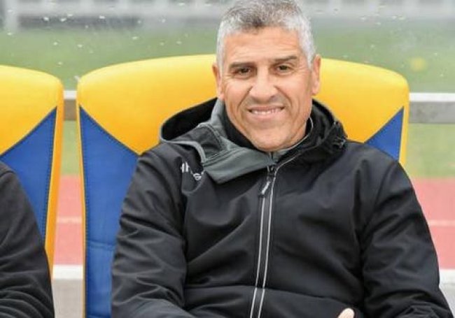 خيري ل المنتخب : جيل الثمانينيات كان يستحق الفوز باللقب الإفريقي