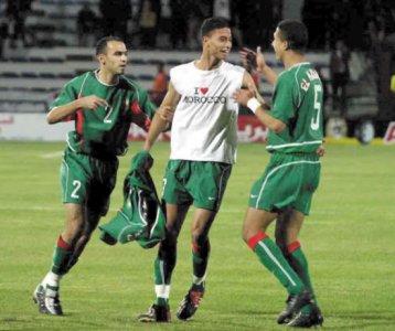 الأسود والكان: 3 محطات مضيئة وخطوات أخرى غير جريئة