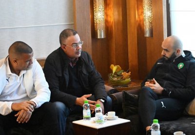 لقجع حل بسان بيدرو و ايفواريون بقميص الأسود