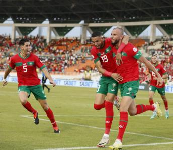 ثاني أكبر فوز للأسود في مبارياته الإفتتاحية بـ الكان 