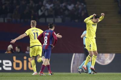 بطولة إسبانيا.. فياريال يذل برشلونة على ميدانه