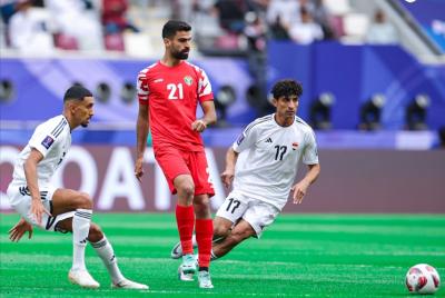 كأس آسيا: الأردن يطيح العراق 3-2 في مباراة مجنونة ويبلغ ربع النهائي