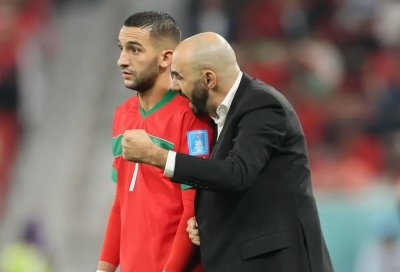 أنباء تقول بأن زياش غائب عن مباراة جنوب إفريقيا