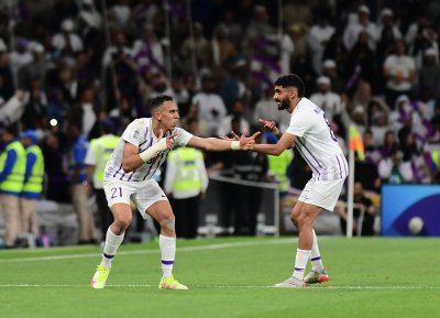 الركراكي يفاجئ رحيمي بعد تألقه أمام النصر
