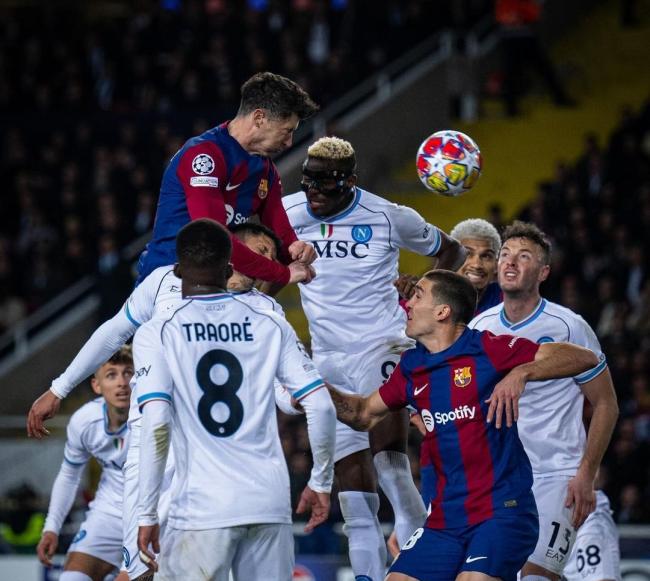 عصبة أبطال أوروبا: برشلونة يغلب نابولي ويبلغ ربع النهائي لأول مرة منذ 2020