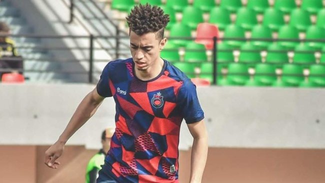 الجيش يضع نجم القرش في أجندة الميركاطو الصيفي